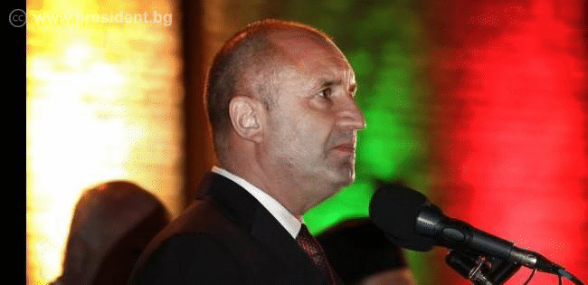 Държавният глава Румен Радев: Саможертвата на най-достойните повелява всяко поколение да осмисля каква България оставя на потомците