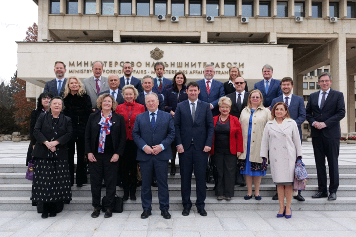 Министър Светлан Стоев пред европейските посланици: Отношенията на ЕС със Западните Балкани не трябва да се изчерпват само с политиката на разширяване
