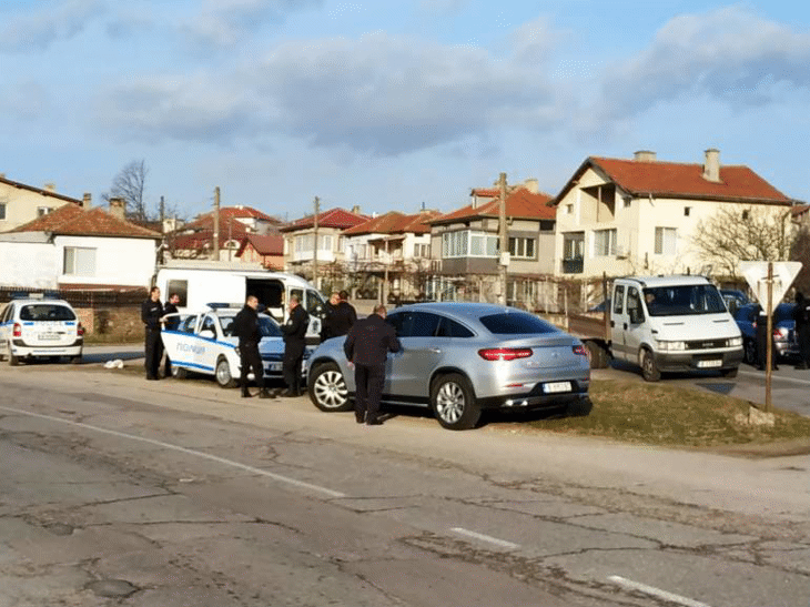 Издирван с червена бюлетина на Интерпол гражданин на  Киргизката република е задържан при специализираната полицейска операция в община Аксаково