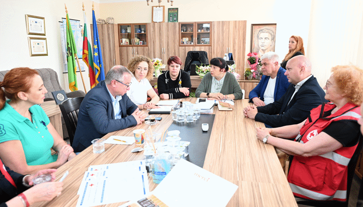 Институциите Обсъдиха Мерки В Подкрепа На Пострадалите От Наводненията Хора