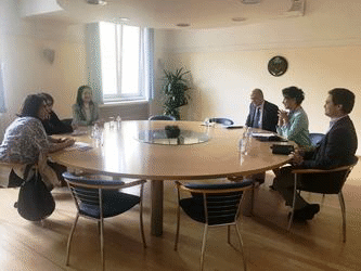 Министър Петков се срещна с гръцкия евродепутат Костадинка Кунева