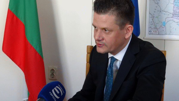 Димитър Маргаритов: "Повишеното внимание и зачитането в "дребния шрифт" преди подписването на договор за кредит спестяват главоболия впоследствие"