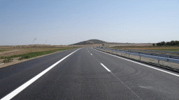 До 17 септември за премахване на растителност ще се променя организацията на движение в участък от АМ „Тракия“ в област Стара Загора