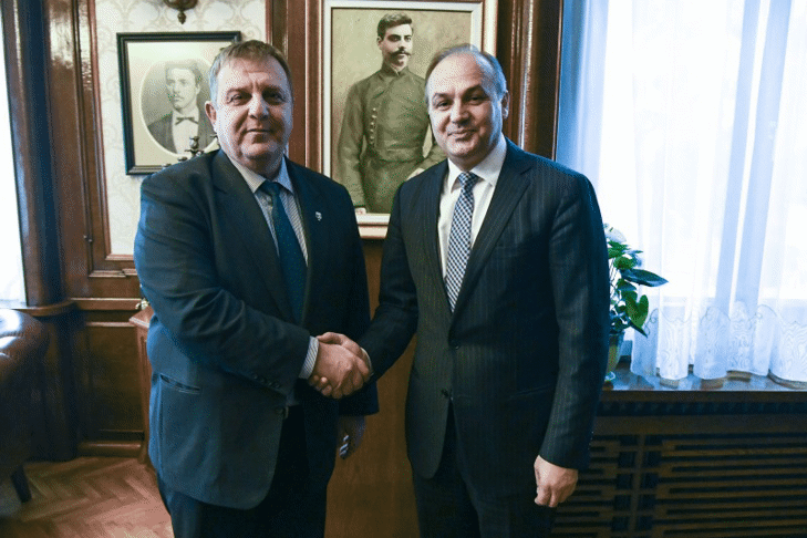 Министърът на отбраната Красимир Каракачанов се срещна с вицепремиера на Република Косово Енвер Ходжай