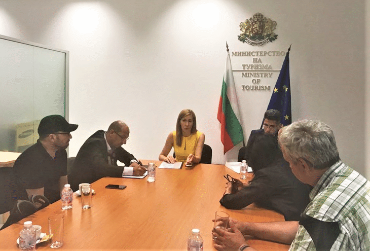 Министър Ангелкова: Представители на хората с увреждания се включат в Съвета по законодателство