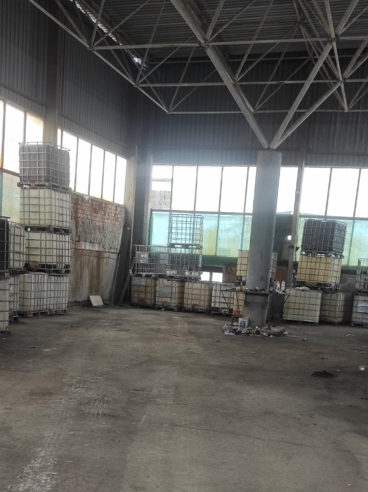 87 600 л спирт и енергийни продукти задържаха митнически служители при акция в района на Кулата, Благоевград и Перник