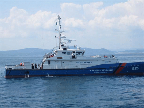 Граничният полицейски кораб „Обзор“ ще участва в тренировъчна международна операция по търсене и спасяване