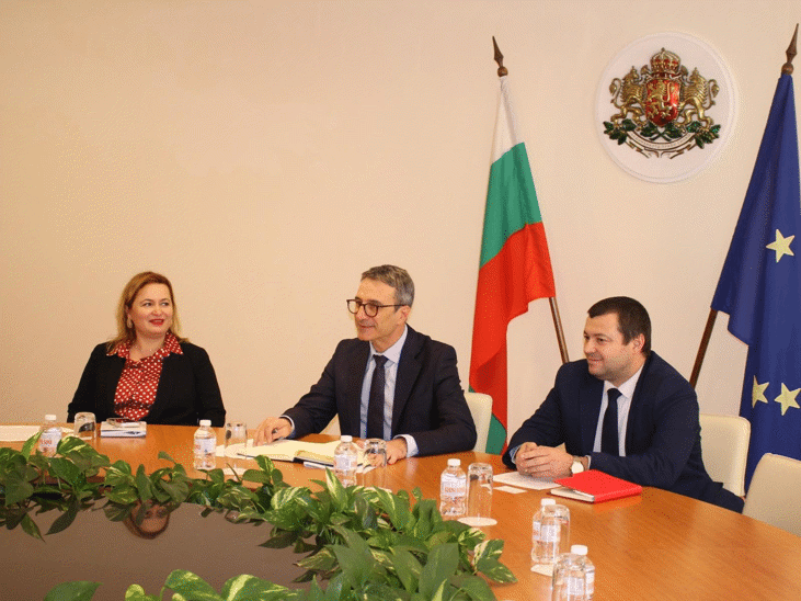 Министър Трайчо Трайков: Индустриалните инвестиции укрепват конкурентоспособността в условията на енергиен преход