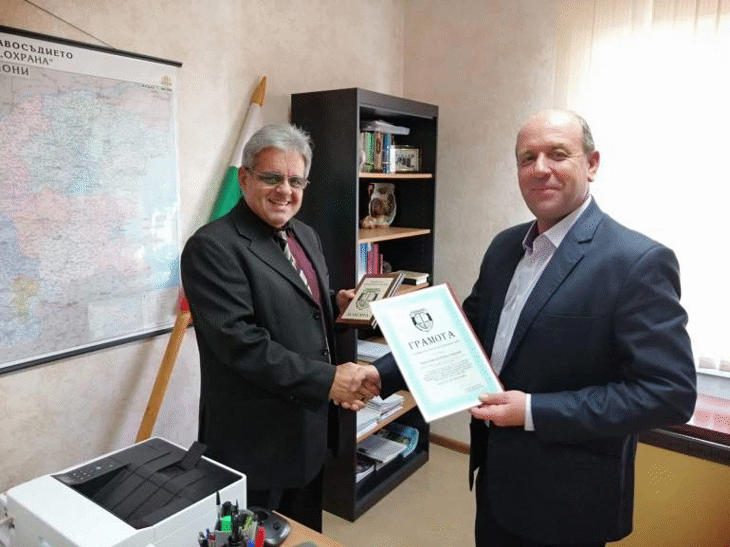 Главният прокурор е наградил Маргарит Стоилов, районен прокурор на гр. Харманли, за отлично изпълнение на служебните задължения в цялостната му работа