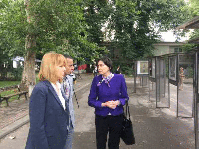 Кметът на София Йорданка Фандъкова откри изложбата „ Апостолът и неговото време през погледа на българските художници“