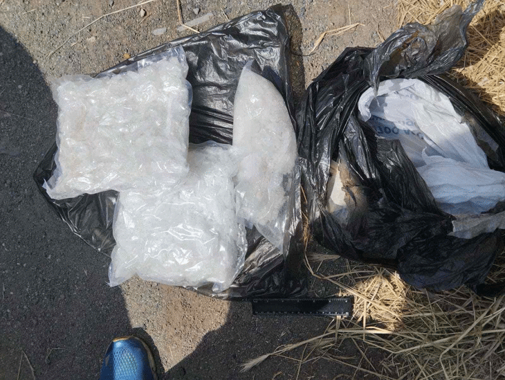 Окръжна прокуратура-Бургас и ГДБОП неутрализираха престъпно сдружение, занимаващо се с разпространение на метамфетамин, марихуана и кокаин