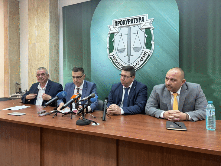 По разследване, ръководено от Окръжна прокуратура-Бургас, бе неутрализирана организирана престъпна група за разпространение на марихуана на стойност над 2 милиона евро