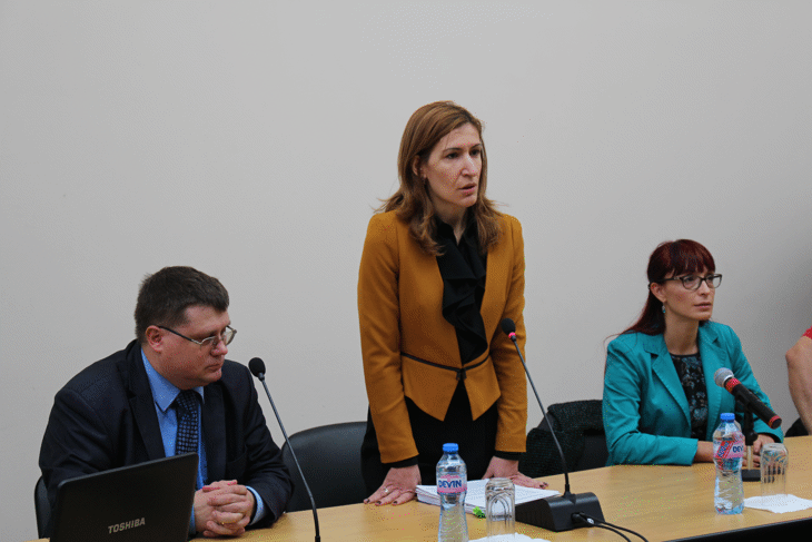 Министър Ангелкова пред студенти в Благоевград: Туристическият сектор има нужда от млади и подготвени хора като вас