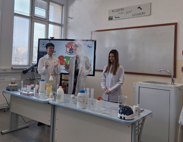 Кабинети По Химия, Математика И Ит Са Интегрирани В Stem Центъра На 29. Су В София