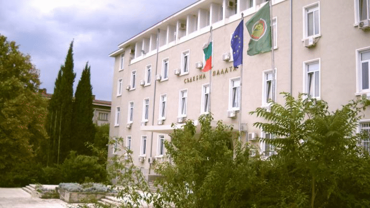 По искане на Районна прокуратура-Стара Загора съдът определи мярка за неотклонение „задържане под стража“  спрямо шофьор, управлявал автомобил след употреба на алкохол