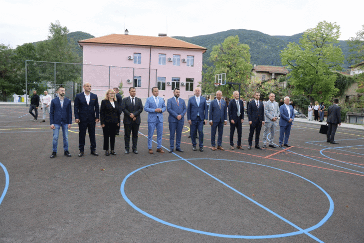 Премиерът Желязков: Нашият ангажимент е да обновяваме детските градини, защото децата са бъдещето на България