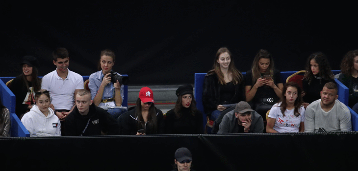 Министър Кралев връчи купата на
победителя от Sofia Open 2019 Данийл Медведев