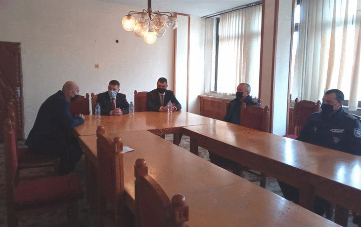 Работни срещи на вътрешния министър със служители на районни управления в област Плевен