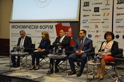 Зам.-министър Димитрова: Премахването на разликата в заплащането между половете ще избегне риска от бедност при жените