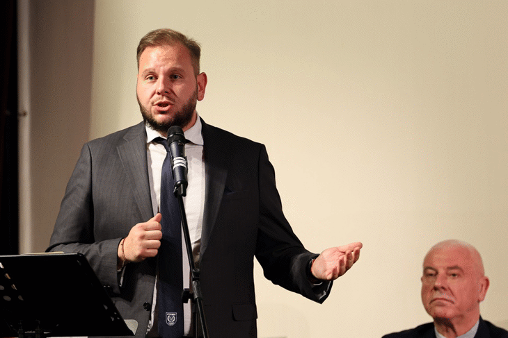 Зам.-министър Петър Младенов награди победителите в 17-ото издание на националния ученически конкурс „Посланици на здравето“