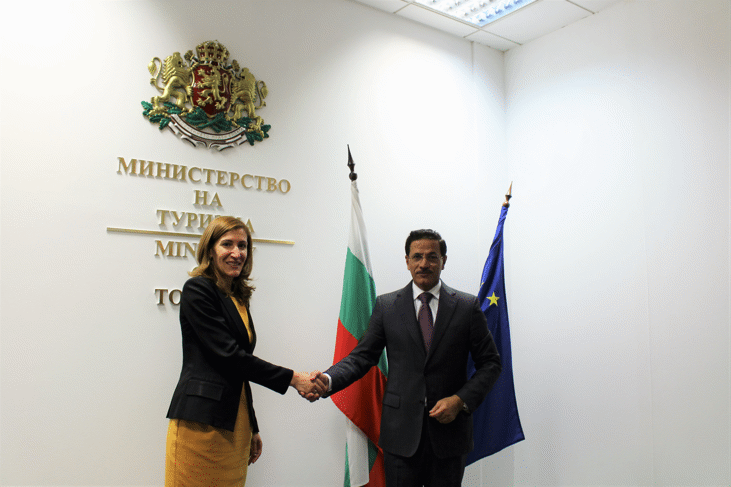Министър Ангелкова се срещна с министъра на икономиката на ОАЕ