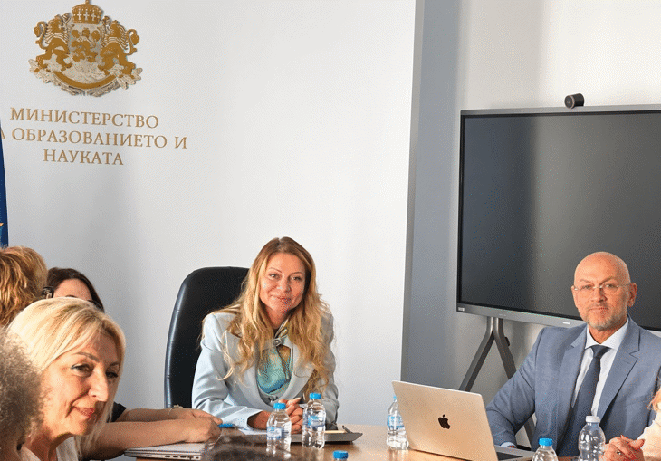 В Мон Учители, Директори И Университетски Преподаватели Обсъдиха Промените В Предучилищното Образование