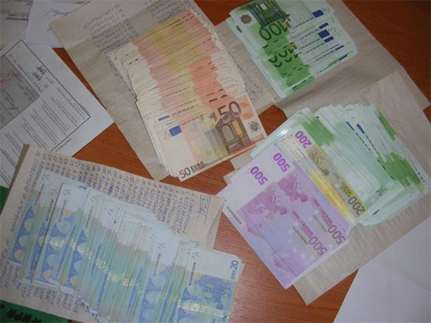 21-годишна жена направи опит да изнесе от страната ни 38 900 евро