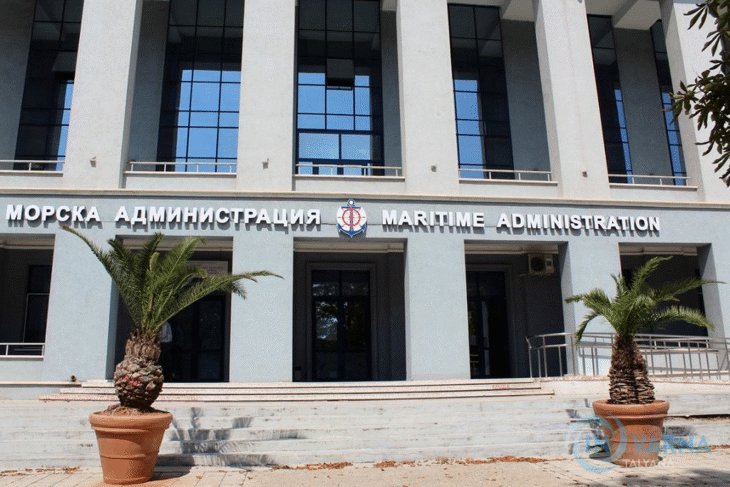 Националният борд за разследване на произшествията във въздушния, водния и железопътния транспорт ще установява причините за потъналия кораб край Маслен нос