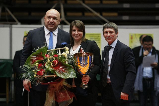 Министър Кралев: Ще подкрепим Станка Златева за изграждането на зала по борба в Сливен