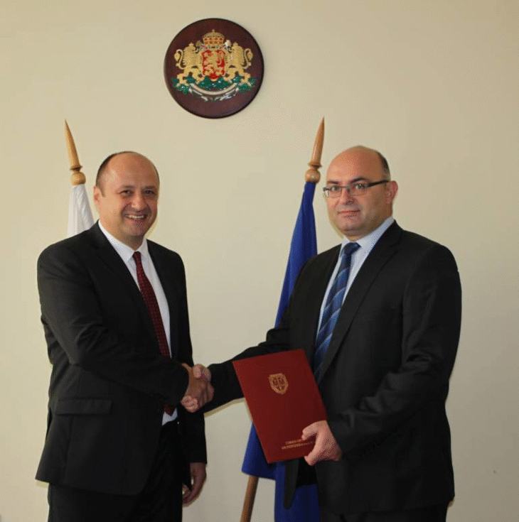 Главният прокурор е наградил  Минчо Николов, заместник районен прокурор на гр. Стара Загора, за висок професионализъм