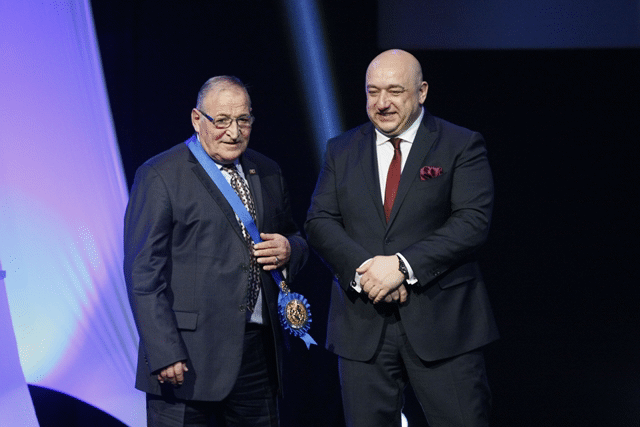 В „Нощта на шампионите“ ММС и БСТ наградиха най-добрите спортисти и треньори за 2015 г.