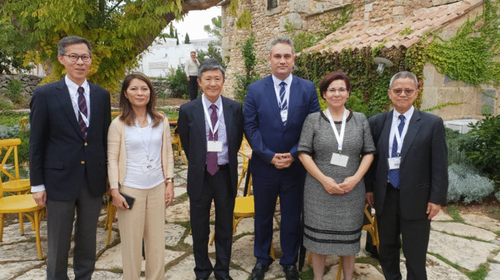 Кпконпи Ще Си Сътрудничи С Антикорупционната Комисия На Хонг Конг