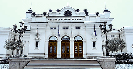 Председателят на Народното събрание Цецка Цачева изпрати съболезнователни писма по повод трагедията в Кънектикът