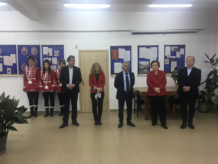 Изложбата, посветена на 140 години от Учредителното събрание и приемането на Търновската конституция, гостува в Смолян