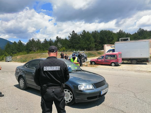 Специализирана полицейска операция бе проведена в Сливенско