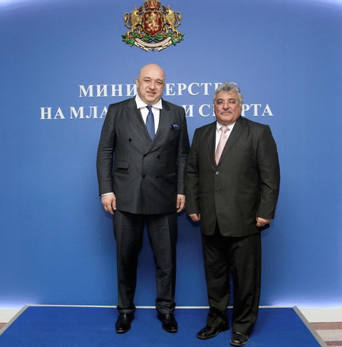 Министър Красен Кралев се срещна с извънредния и пълномощен посланик на Държавата Кувейт Якуб Юсеф Ал Атиики