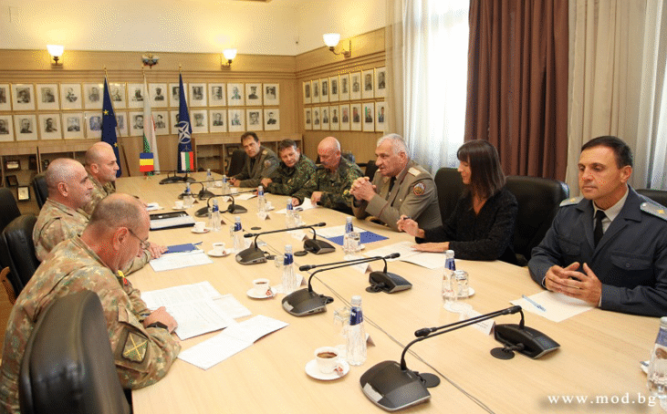 Началникът на отбраната генерал Андрей Боцев: Военното сътрудничество между България и Румъния е добре балансирано и се развива успешно