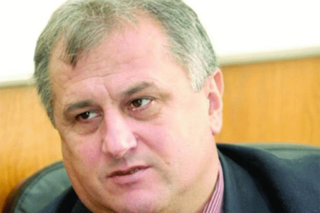 Електронен атлас на почвите ще подпомага фермерите в борбата със сушата