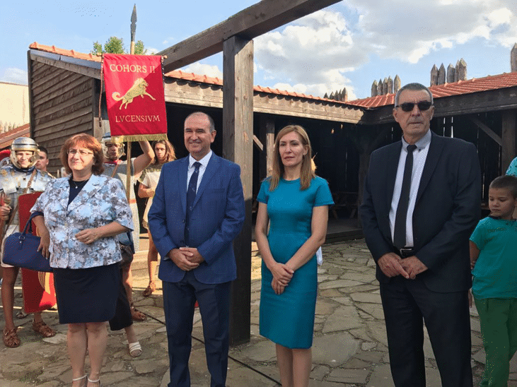Министър Ангелкова: Обявяваме старт на вторите Годишни награди в туризма