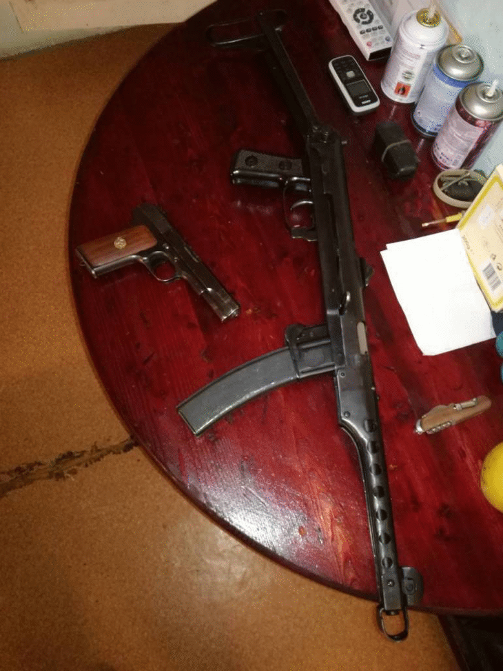 Специализираната прокуратура и ГДБОП неутрализираха група за преработка на оръжия в огнестрелни и продажбата им на черния пазар