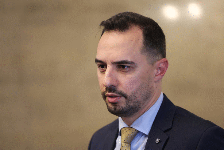 Икономическият министър пред БТА: Два инвестиционни проекта в автомобилната индустрия за над 100 млн. лева стартират в Стара Загора и Русе