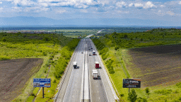 От 8 април, за улеснение на пътуването за Великден, се възстановява движението в посока Бургас в участъка в ремонт от 342-ри до 348-ми км на АМ „Тракия“. Шофирайте внимателно!