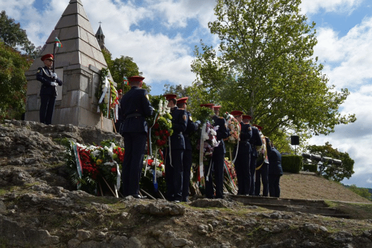 115-ата годишнина от провъзгласяването на Независимостта на България ще бъде отбелязана с участието на представителни военни подразделения 115-ата годишнина от провъзгласяването на Независимостта на България ще бъде отбелязана с участието на представителни военни подразделения