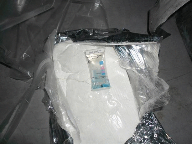 Гранични полицаи и митничари откриха над 26 килограма кокаин на ГКПП Кулата