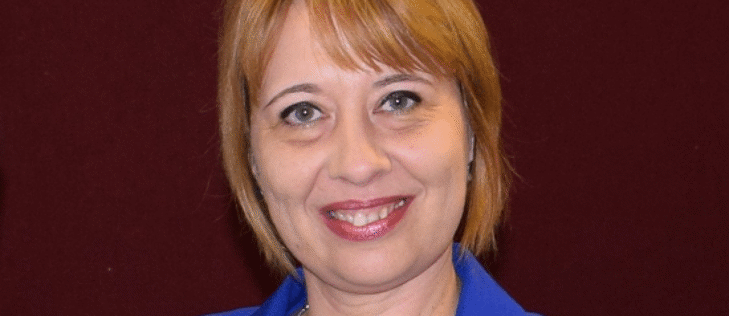 Д-р Лилова благодари на лекар за изработени специални протези на дете