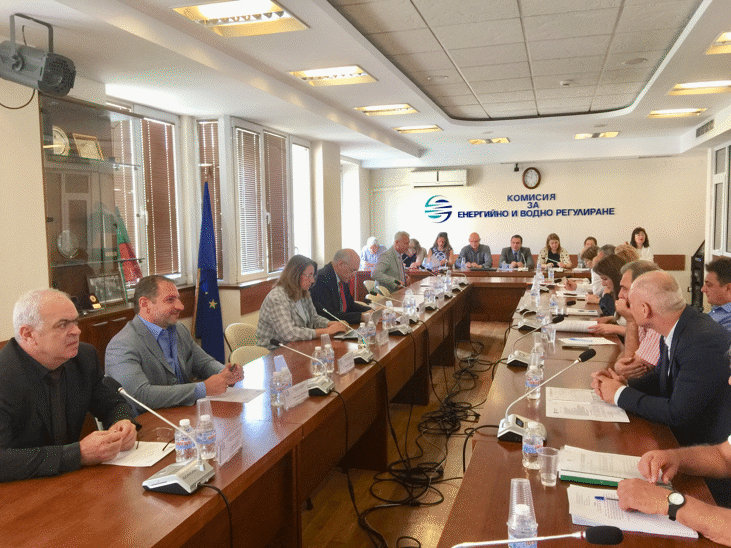 КЕВР ПРОВЕДЕ ОБЩЕСТВЕНО ОБСЪЖДАНЕ ПО ПРОЕКТ НА РЕШЕНИЕ ЗА ОПРЕДЕЛЯНЕ НА ПРЕФЕРЕНЦИАЛНИ ЦЕНИ НА ЕЛЕКТРИЧЕСКАТА ЕНЕРГИЯ ОТ ВЕИ И НА ПРЕМИИ ЗА ЕЛЕКТРИЧЕСКА ЕНЕРГИЯ ОТ ВЕИ С ОБЩА ИНСТАЛИРАНА МОЩНОСТ 4 MW И НАД 4 MW