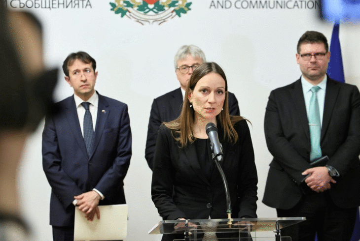 Министър Ирина Щонова: Осигуряваме ликвидност и облекчения за транспортните компании