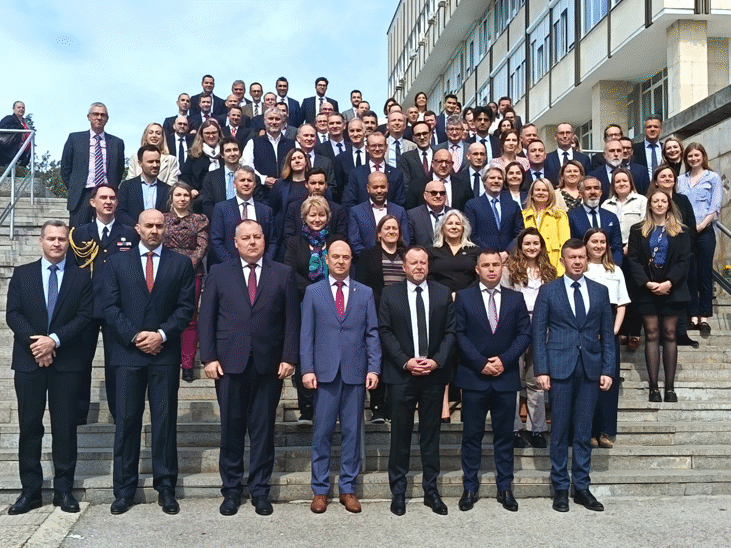 Министър Демерджиев поздрави випуска на Института за висши науки към Министерството на вътрешните работи на Френската република (IHEMI)