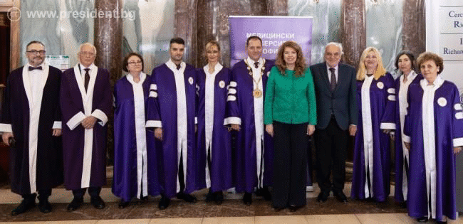 Илияна Йотова: С експертизата на медиците и учените ще постигнем по-доброто управление на здравеопазването