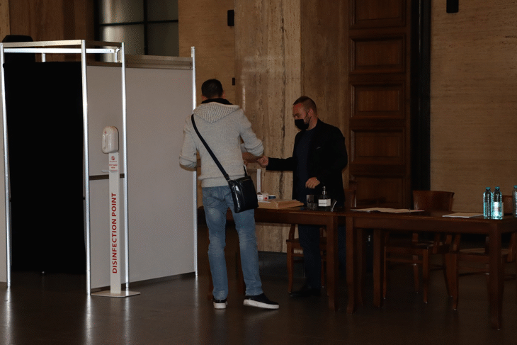 Информация към 12.00 ч. за избирателната активност при новия избор на двама членове на ВСС от Общото събрание на съдиите